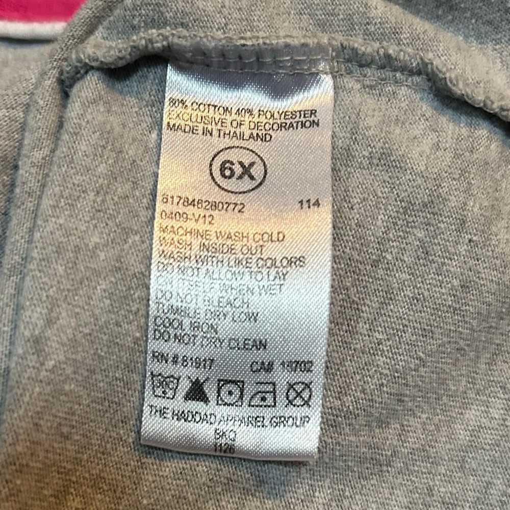 *CLEARANCE* Nike Kids Gray T-Shirt with Pink Accents - Size 6X - Picture 7 of 9